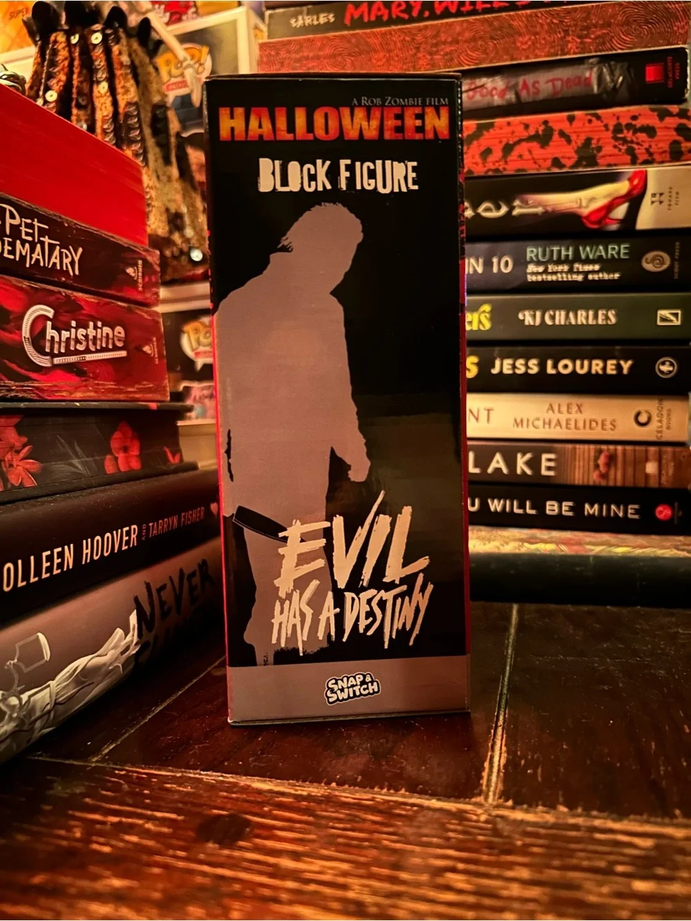 Halloween Michael Myers Block Figure Build Set - Red